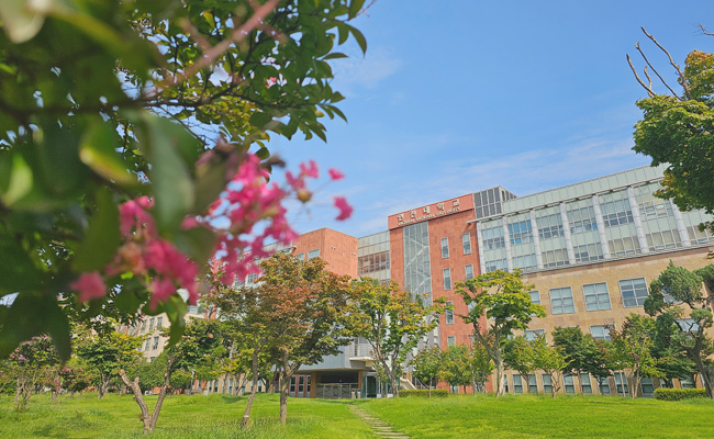 Incheon National University Building