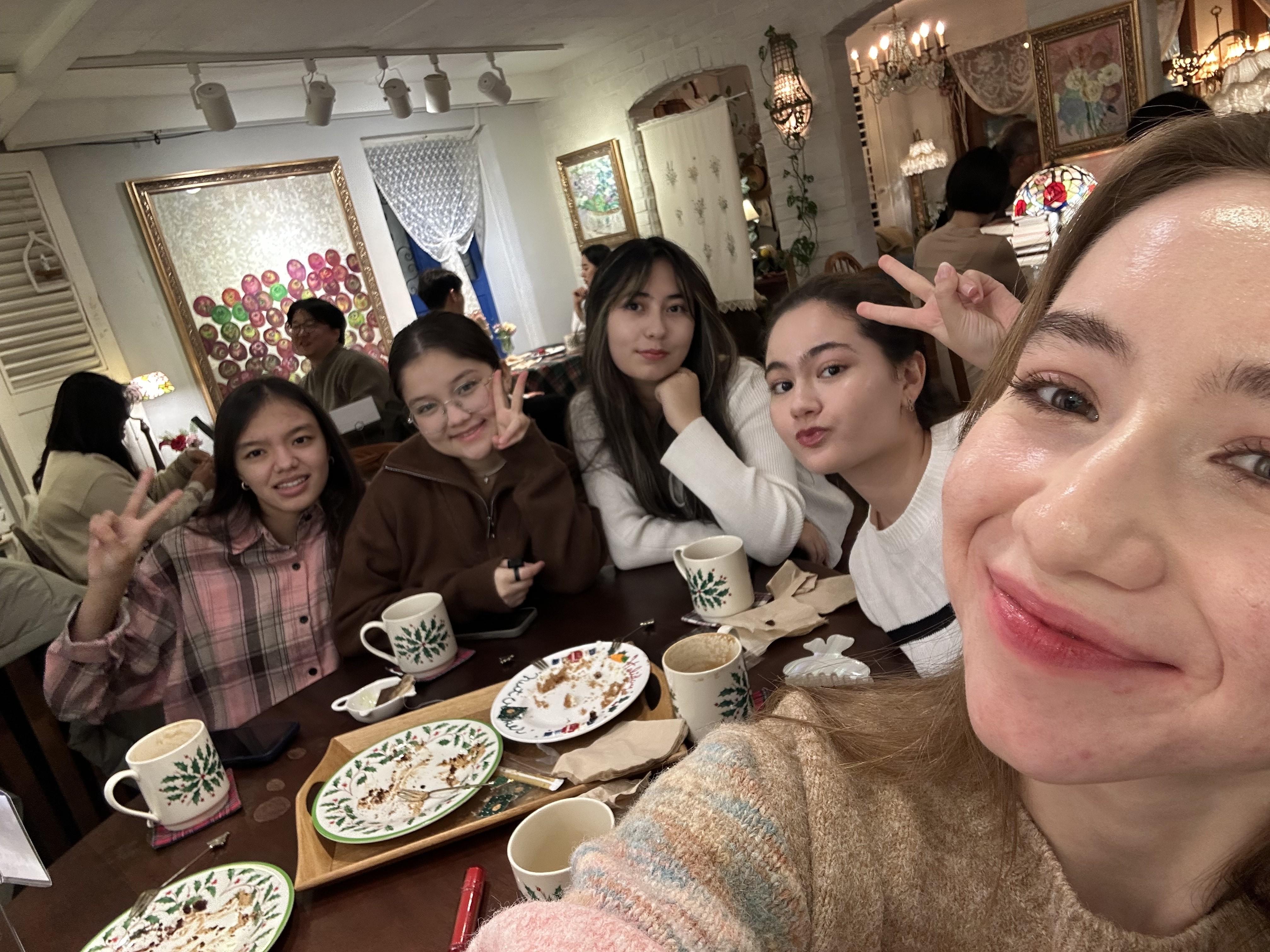 떠나자, 우리의 마지막 모임 대표이미지